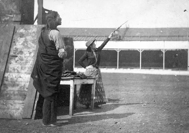 Gals With Gumption - Annie Oakley Edition