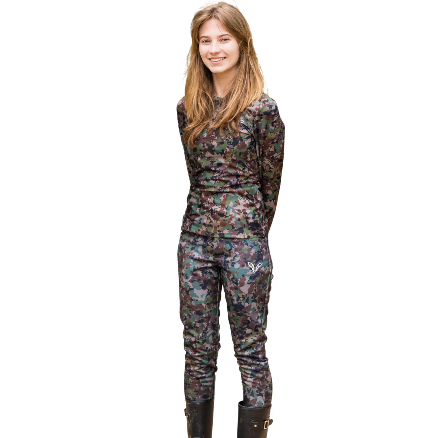 girl wearing floral camo hunting pants